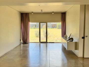 place photo 37
