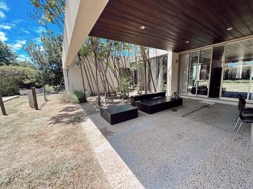 place photo 49