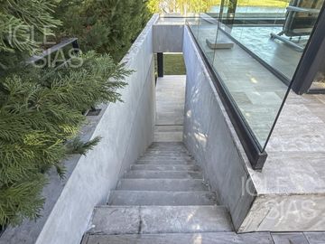 place photo 72