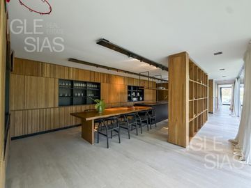 place photo 76