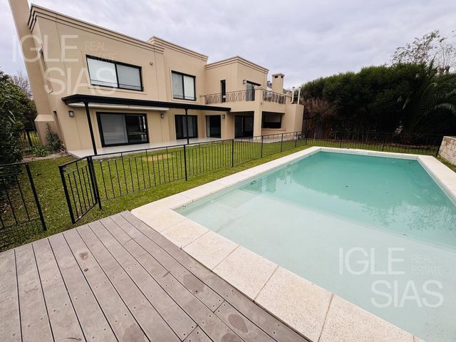 place photo 43