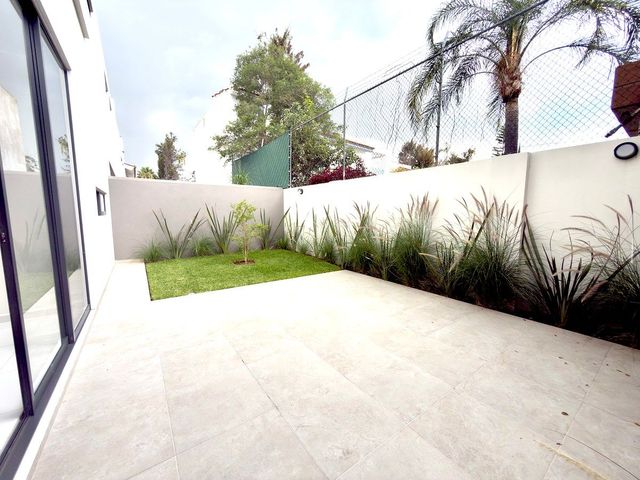 place photo 28