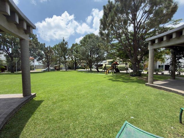 place photo 43