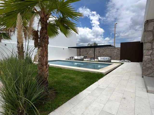 place photo 47