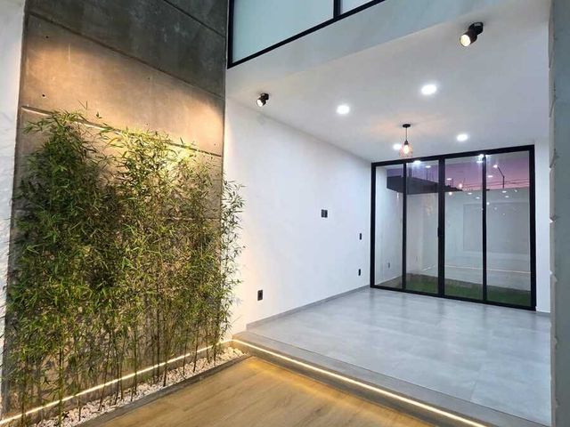 place photo 27
