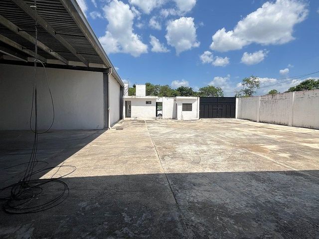 place photo 24
