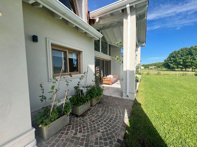 place photo 45