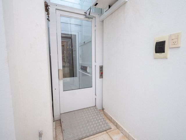 place photo 39