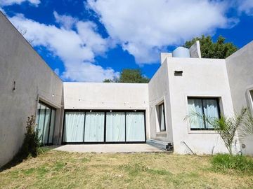place photo 52