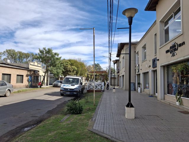 place photo 223