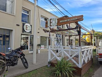 place photo 200