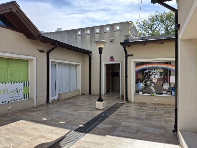 place photo 80