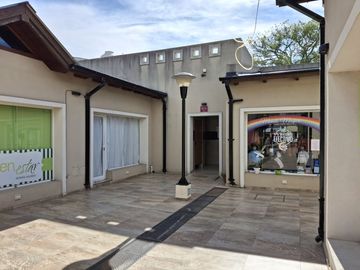 place photo 80