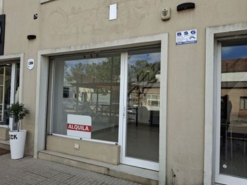 place photo 189