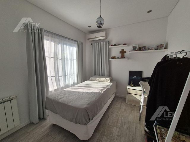 place photo 44