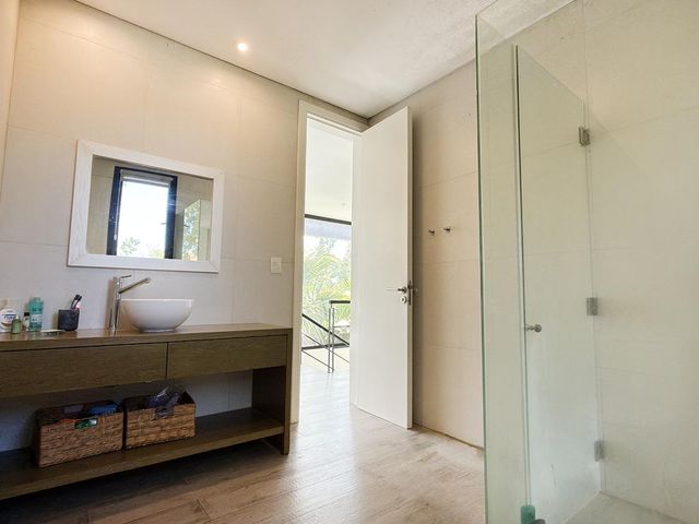place photo 43