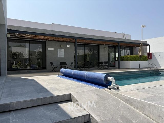 place photo 39