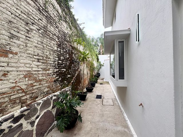 place photo 46