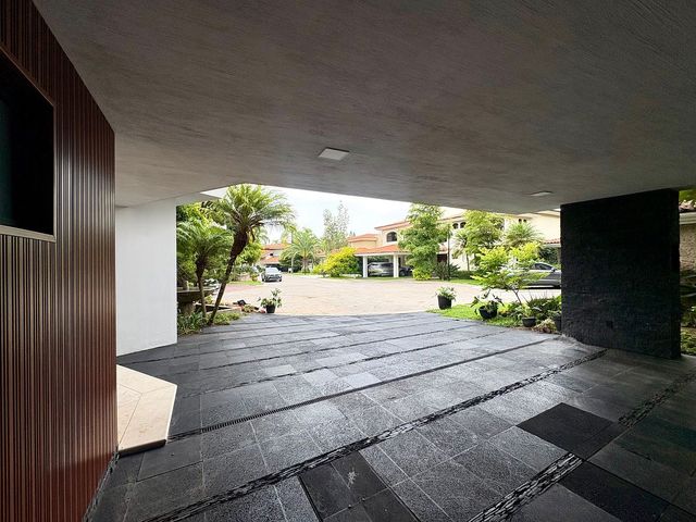 place photo 48