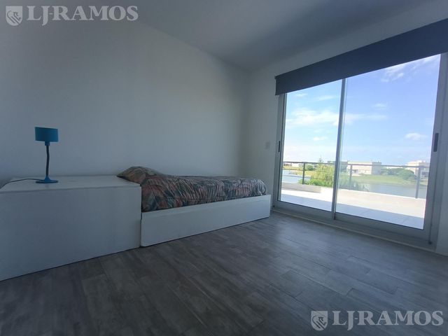 place photo 44
