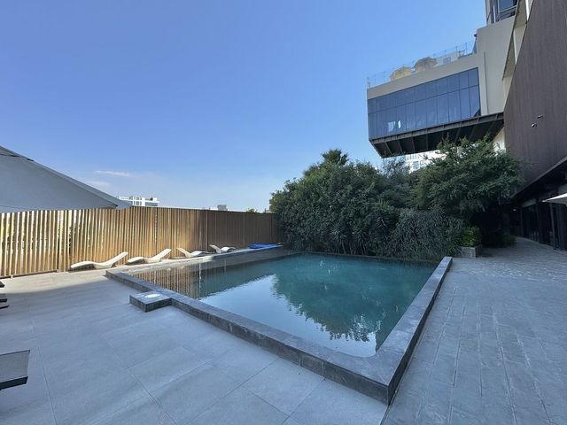 place photo 44