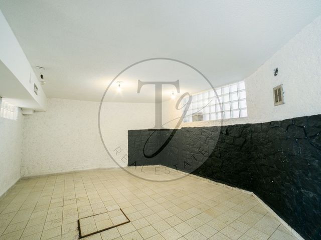 place photo 47