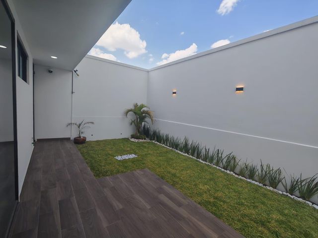 place photo 35