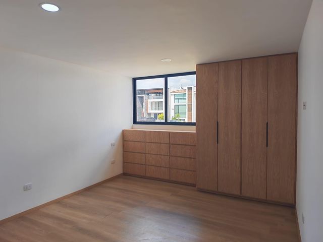 place photo 53