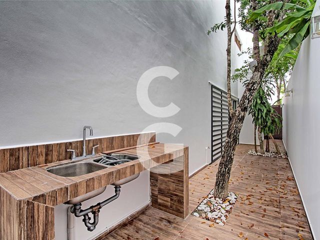 place photo 49