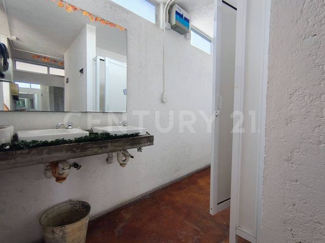 place photo 32