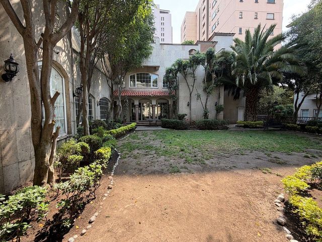 place photo 38