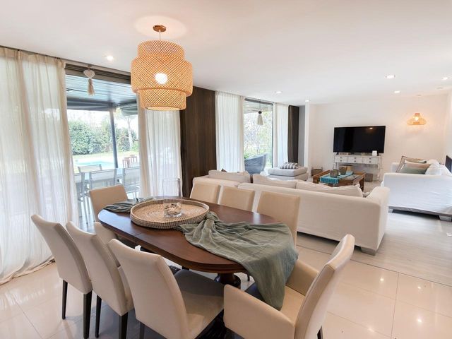 place photo 50