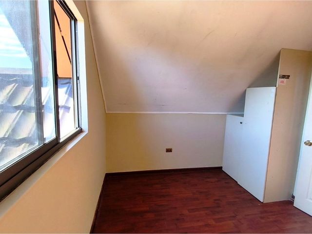 place photo 90