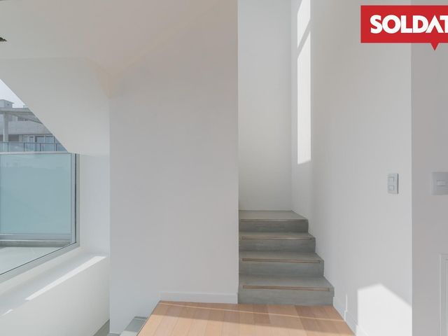 place photo 49