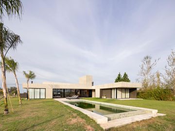 place photo 69