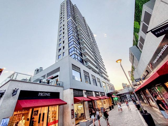 place photo 64
