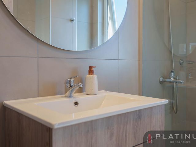place photo 49