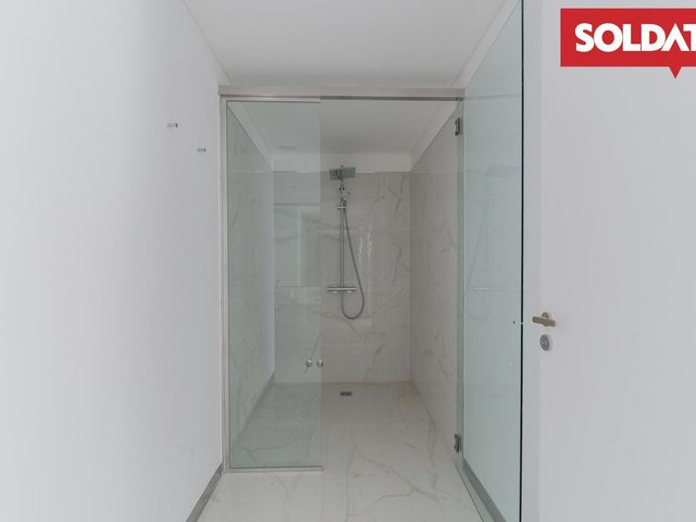 place photo 46