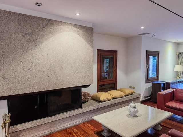 place photo 48
