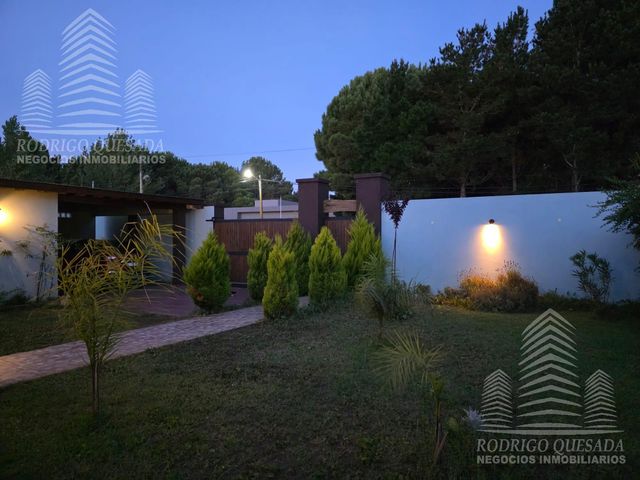 place photo 76