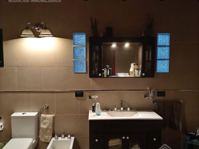 place photo 48