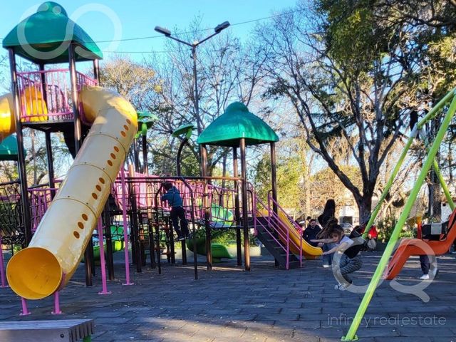 place photo 18