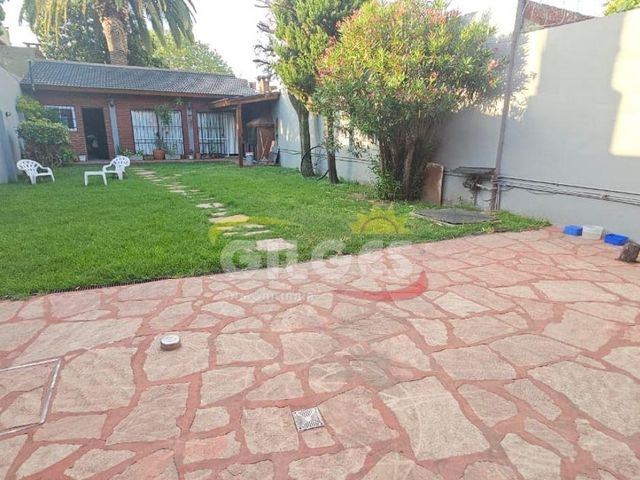 place photo 50