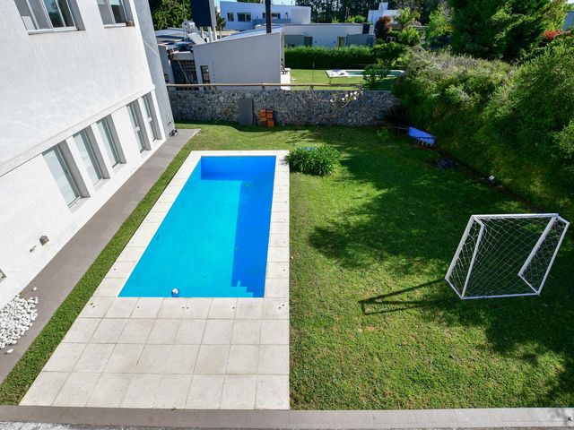 place photo 48