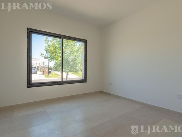 place photo 62