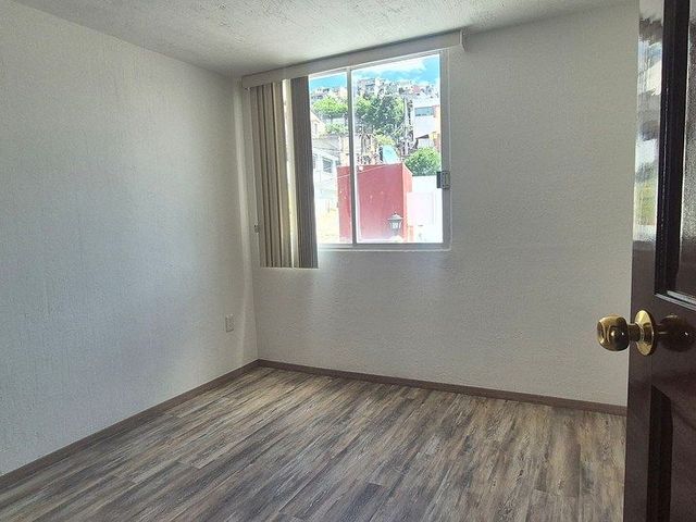 place photo 46