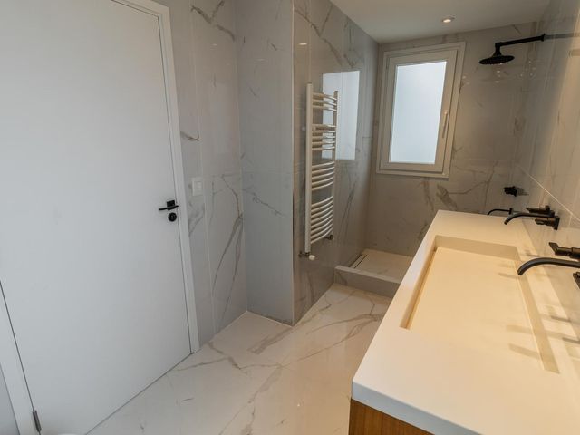 place photo 43