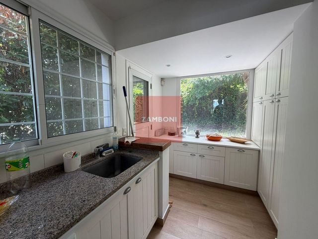 place photo 49