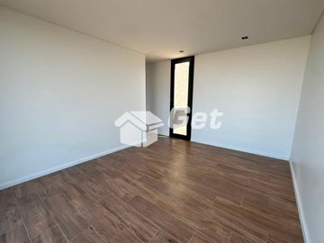 place photo 54