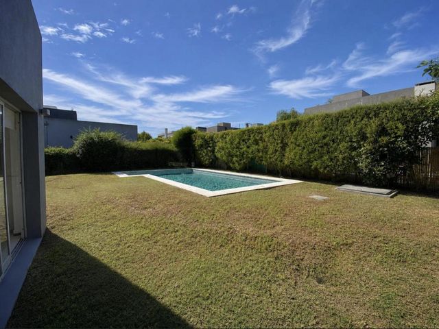 place photo 44